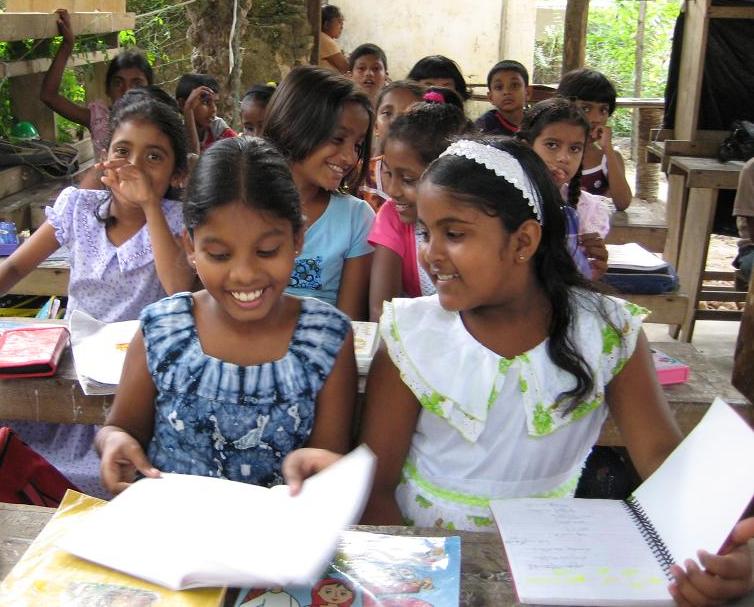 2016-8-29-3-12-Sri Lanka-Galle-students in my after school English class where I volunteered